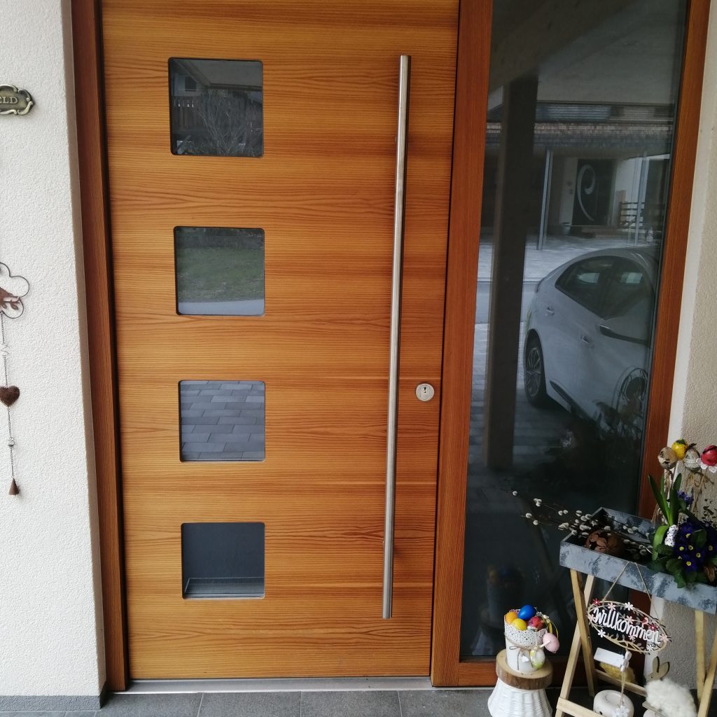 Moderne Holztüre - Meine Haustür aus Holz